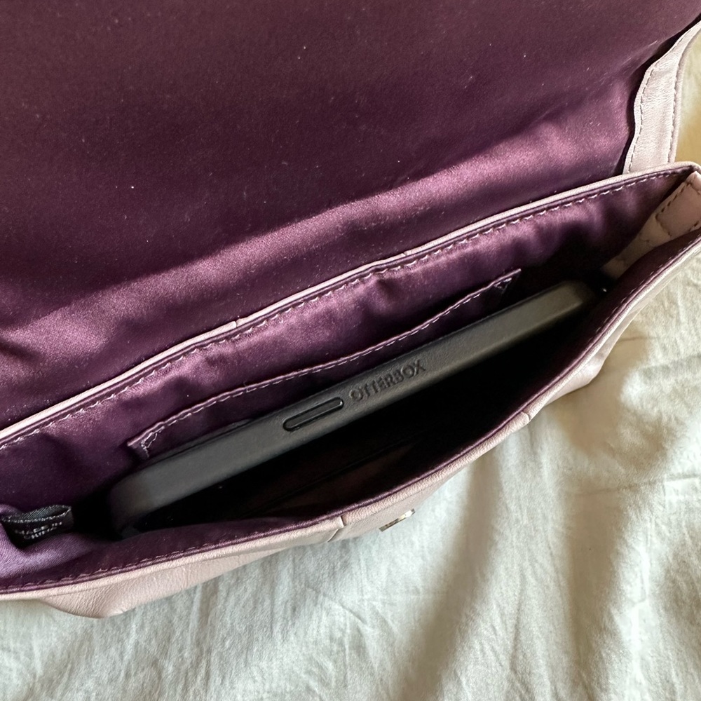 Coach Clutch/Wristlet - Picture 6 of 10